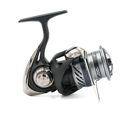 DAIWA NINJA 24 BS LT 4000C MAKARA - Daiwa